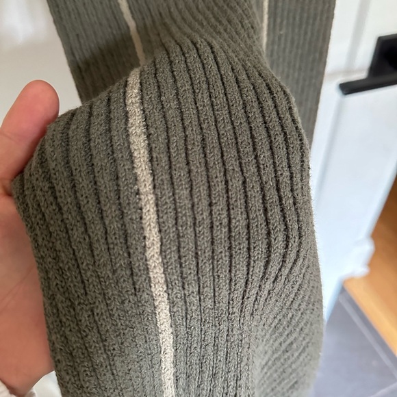 Zara sweater dress - Picture 2 of 4